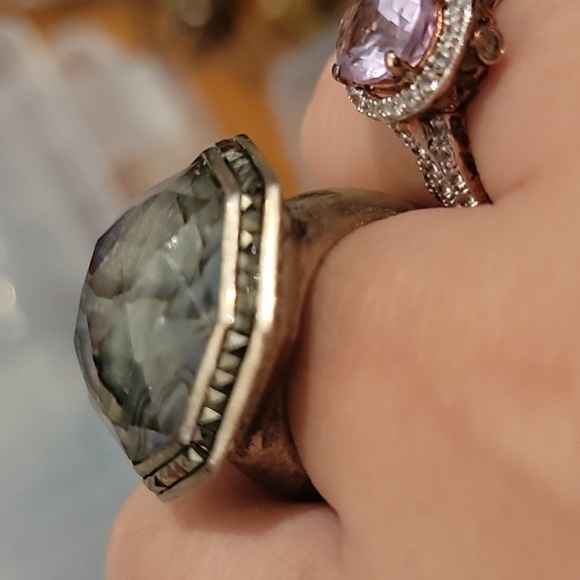 ring and pendant - Picture 3 of 15